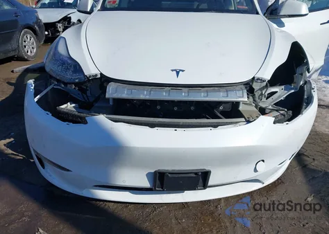 2022 Tesla Model Y Performance Dual Motor All-Wheel Drive from USA, damaged, VIN 7SAYGDEF8NF377240